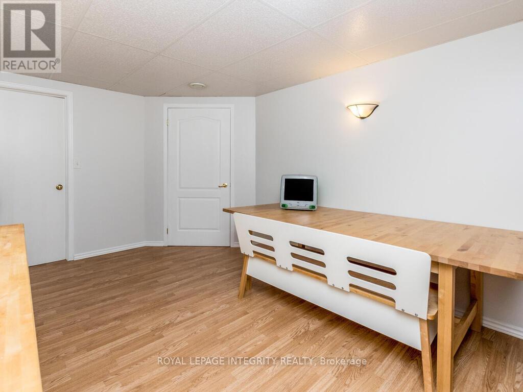 223 Willow Creek Circle, Ottawa, Ontario  K2G 7B1 - Photo 27 - X12370162