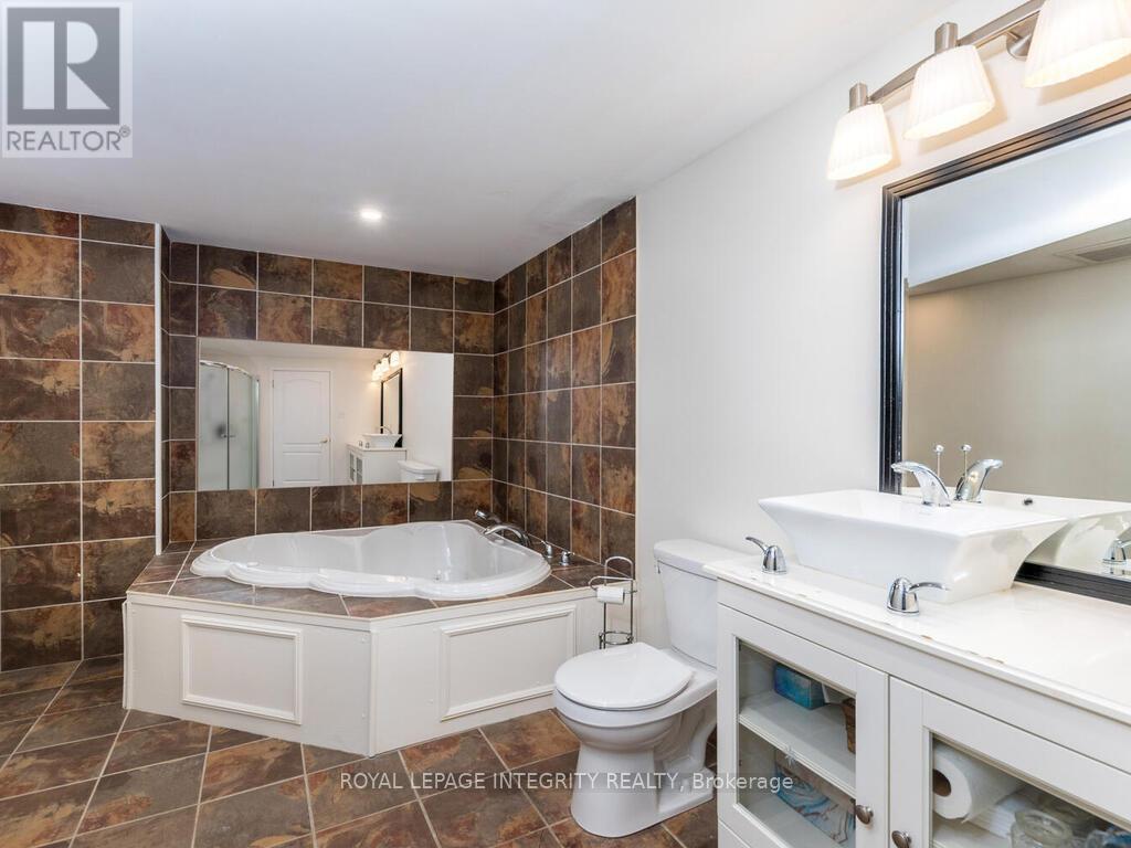 223 Willow Creek Circle, Ottawa, Ontario  K2G 7B1 - Photo 31 - X12370162