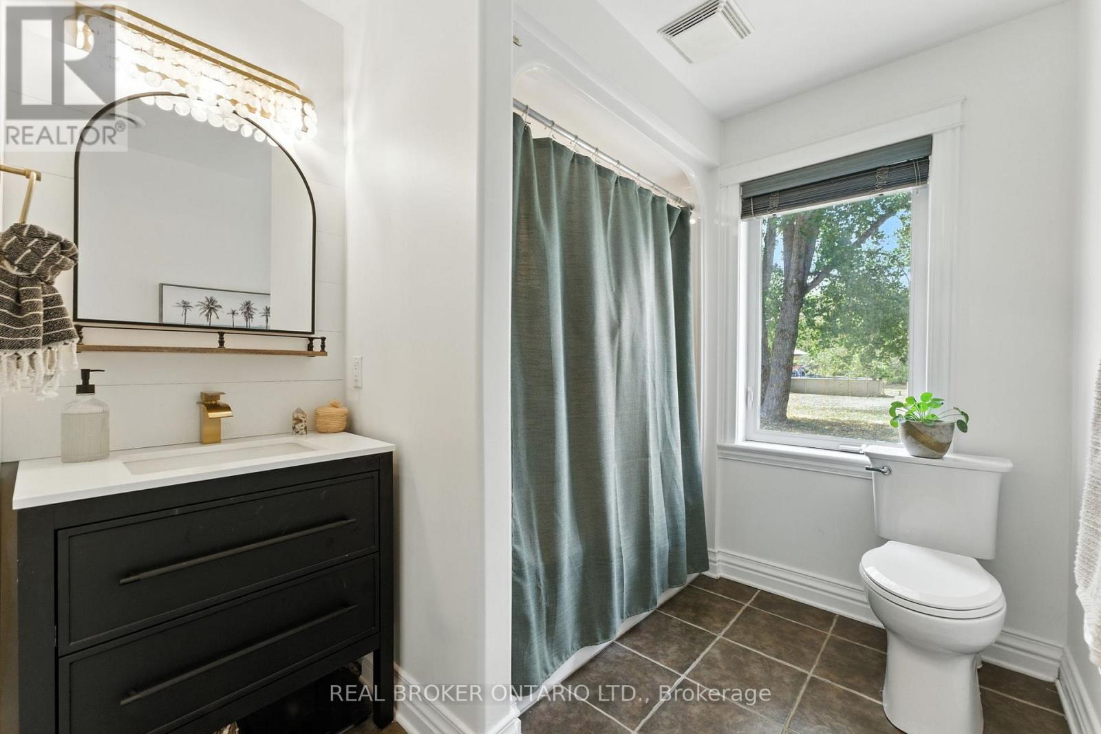 39 Cambridge Court, North Grenville, Ontario  K0G 1J0 - Photo 34 - X12370165