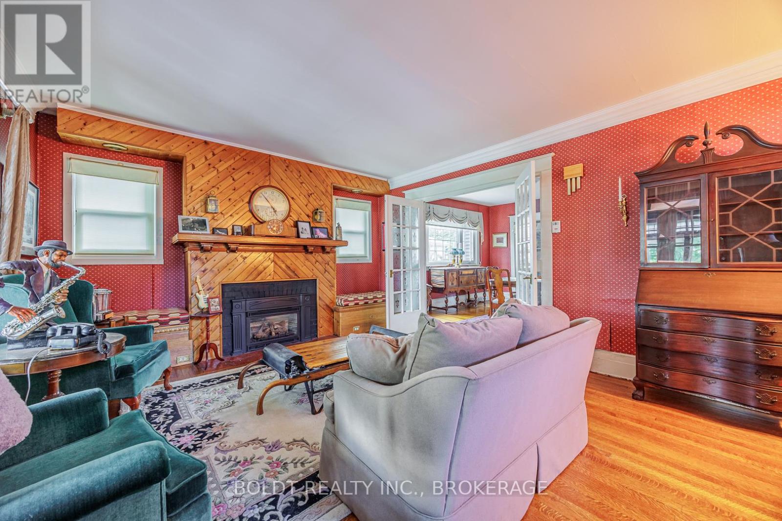 61 Welland Street S, Thorold (Thorold Downtown), Ontario  L2V 2B7 - Photo 12 - X12370169