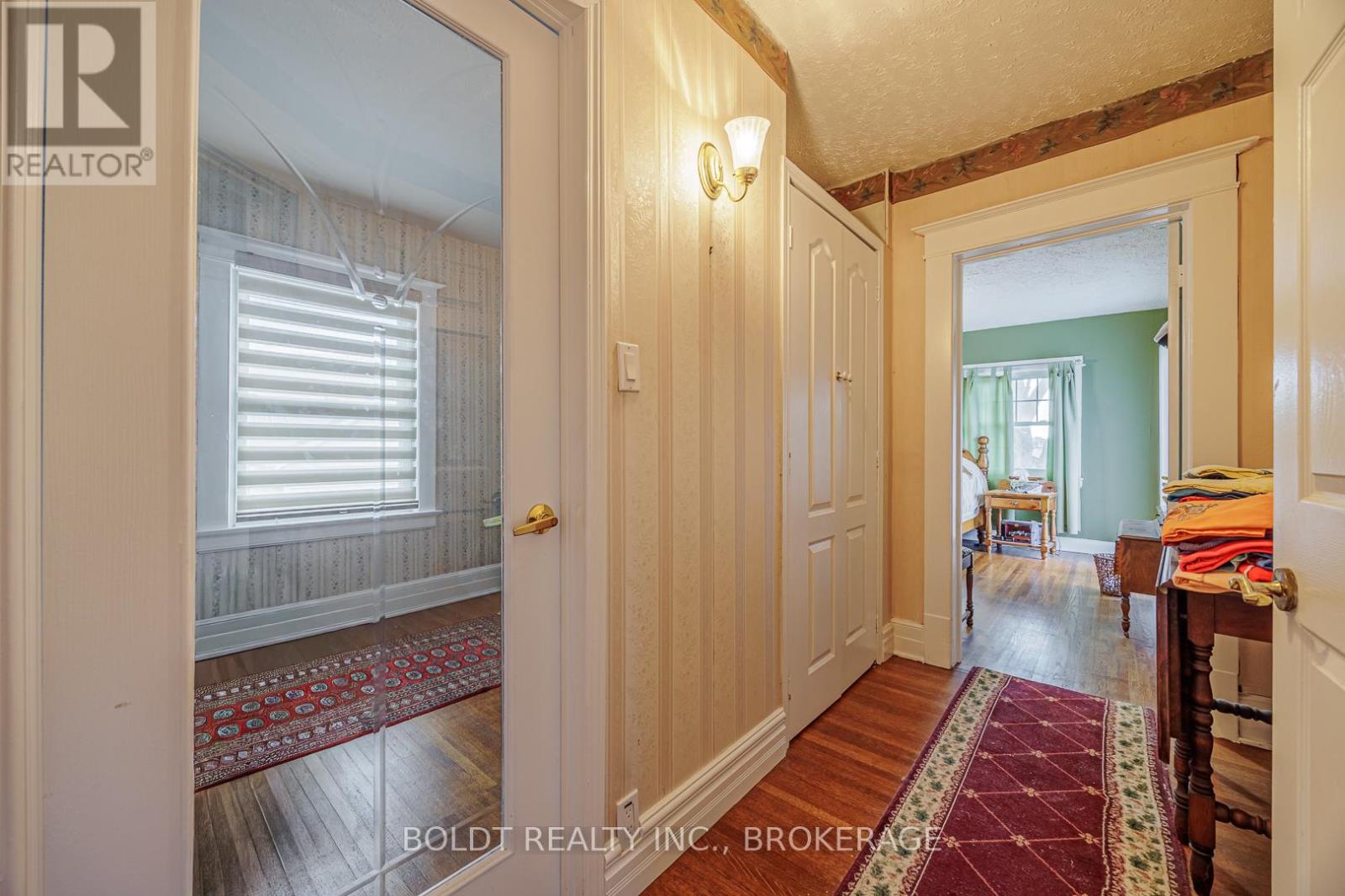 61 Welland Street S, Thorold (Thorold Downtown), Ontario  L2V 2B7 - Photo 23 - X12370169