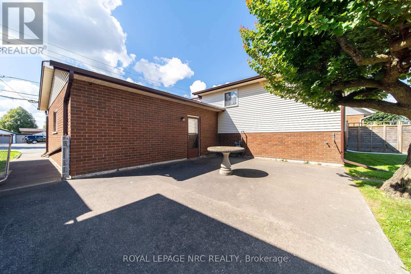 6399 Riall Street, Niagara Falls, Ontario  L2J 1Z4 - Photo 24 - X12370186