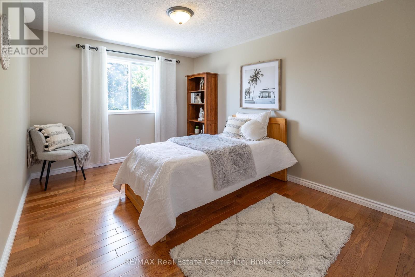 31 Bushmills Crescent, Guelph, Ontario N1K 1T6 - Photo 24 - X12370208