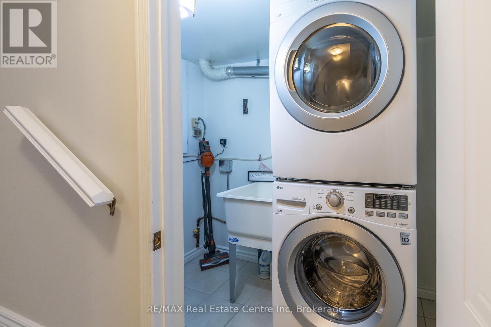 31 Bushmills Crescent, Guelph, Ontario N1K 1T6 - Photo 35 - X12370208