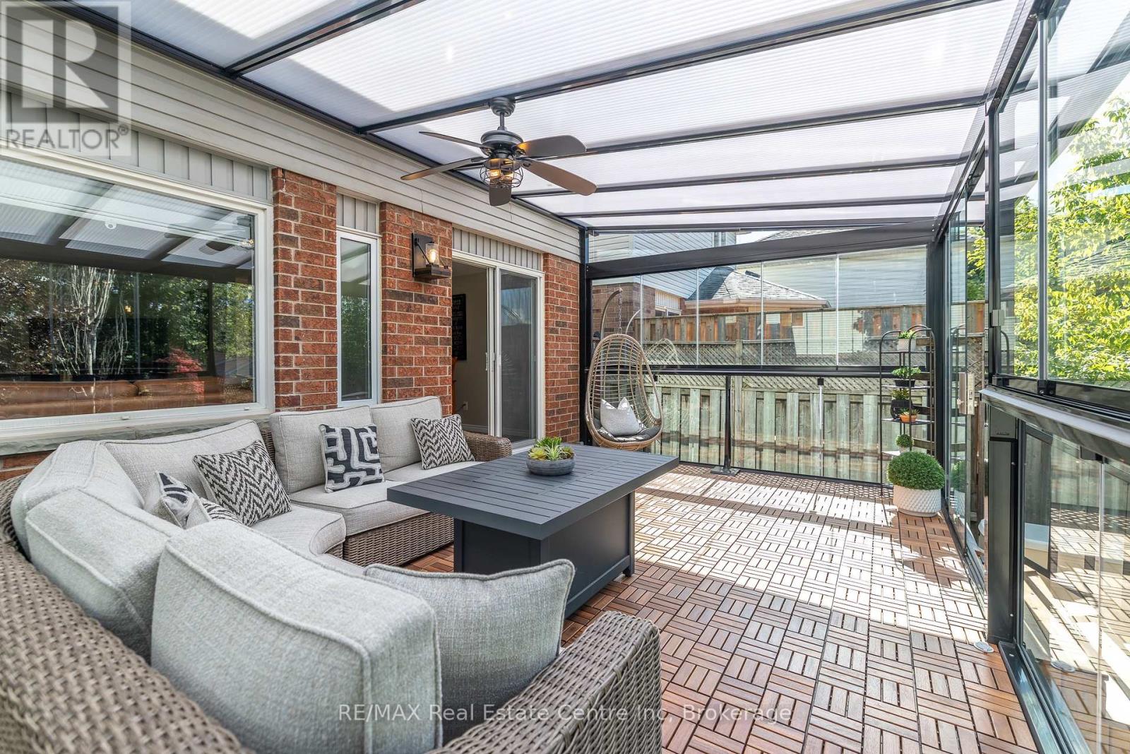 31 Bushmills Crescent, Guelph, Ontario N1K 1T6 - Photo 38 - X12370208