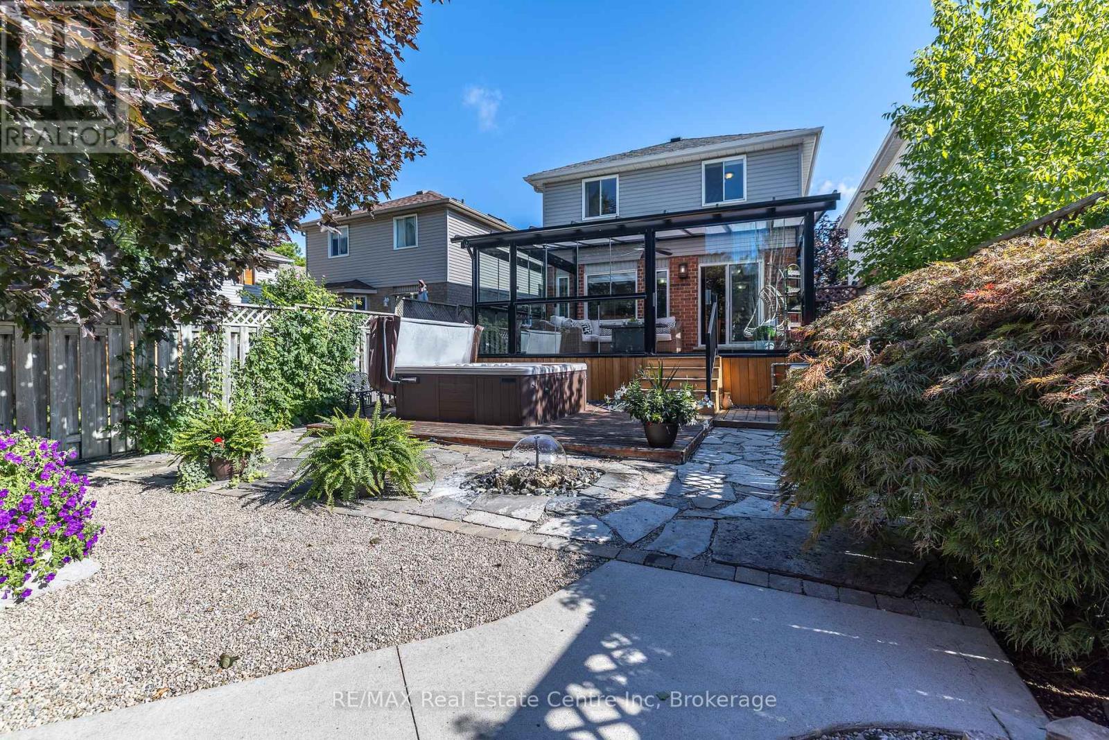 31 Bushmills Crescent, Guelph, Ontario N1K 1T6 - Photo 41 - X12370208