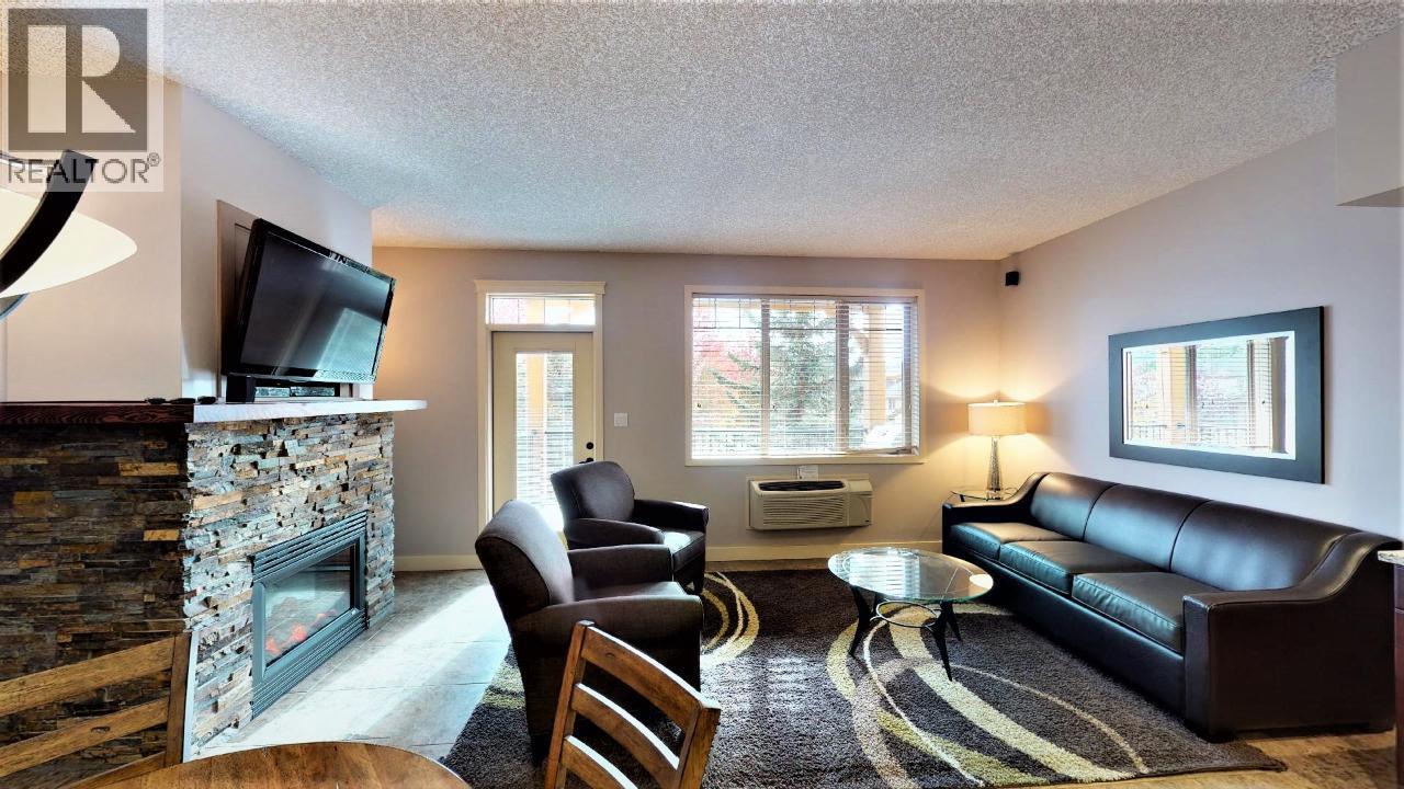 500 Bighorn Boulevard Unit# 523 B, Radium Hot Springs, British Columbia  V0A 1M0 - Photo 2 - 10339142
