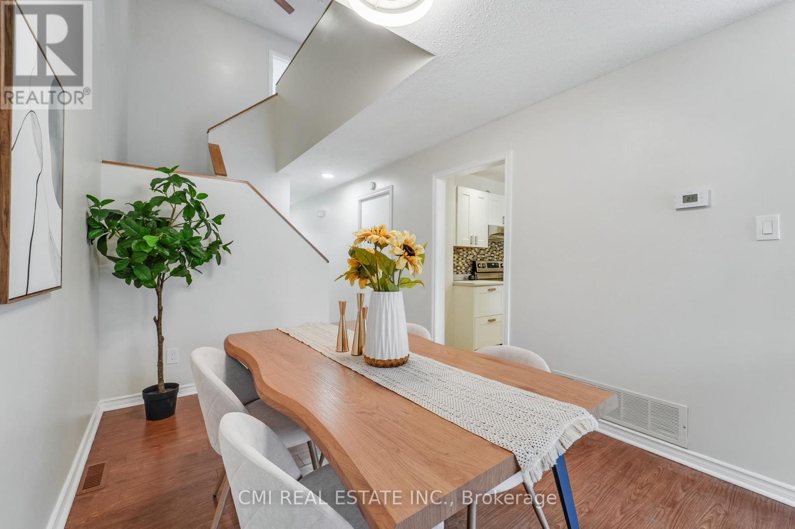 495 Sidney Drive, Ottawa, Ontario  K4A 2W6 - Photo 1 - X12370099