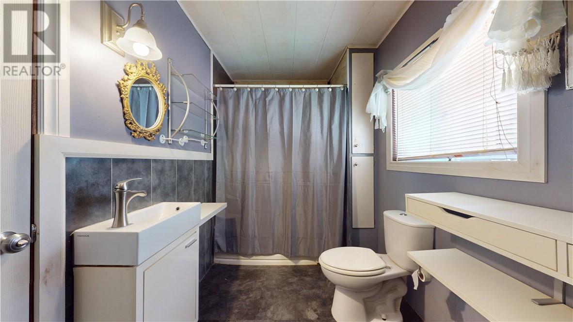 4 New Street, Gore Bay, Ontario  P0P 1H0 - Photo 21 - 2124383