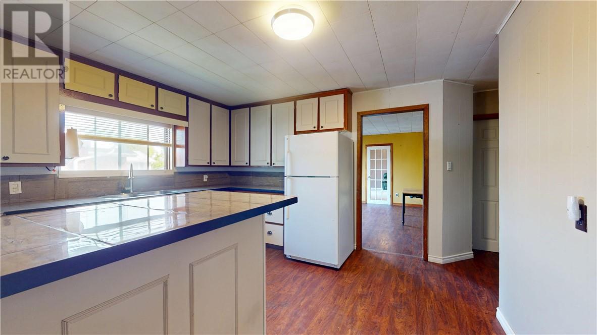4 New Street, Gore Bay, Ontario  P0P 1H0 - Photo 6 - 2124383