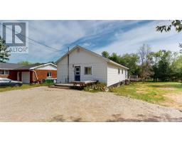 4 New Street, Gore Bay, Ontario