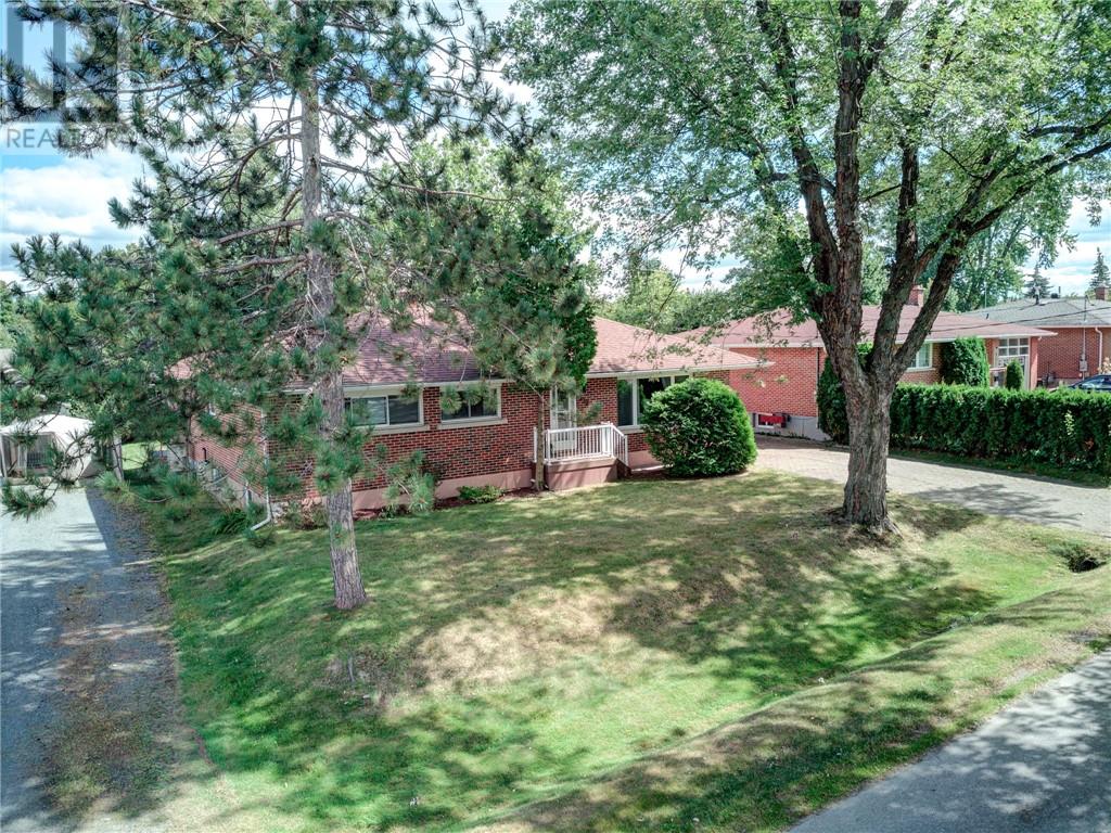 938 Lynwood, Sudbury, Ontario  P3A 3N4 - Photo 30 - 2124375
