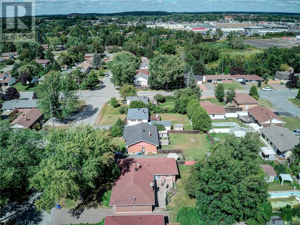 938 Lynwood, Sudbury, Ontario  P3A 3N4 - Photo 39 - 2124375