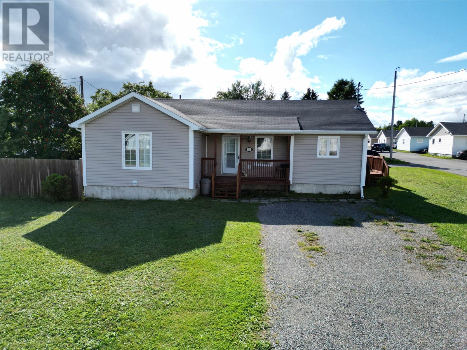 23 Gallant Street, Stephenville, Newfoundland & Labrador  A2N 2B4 - Photo 1 - 1289809