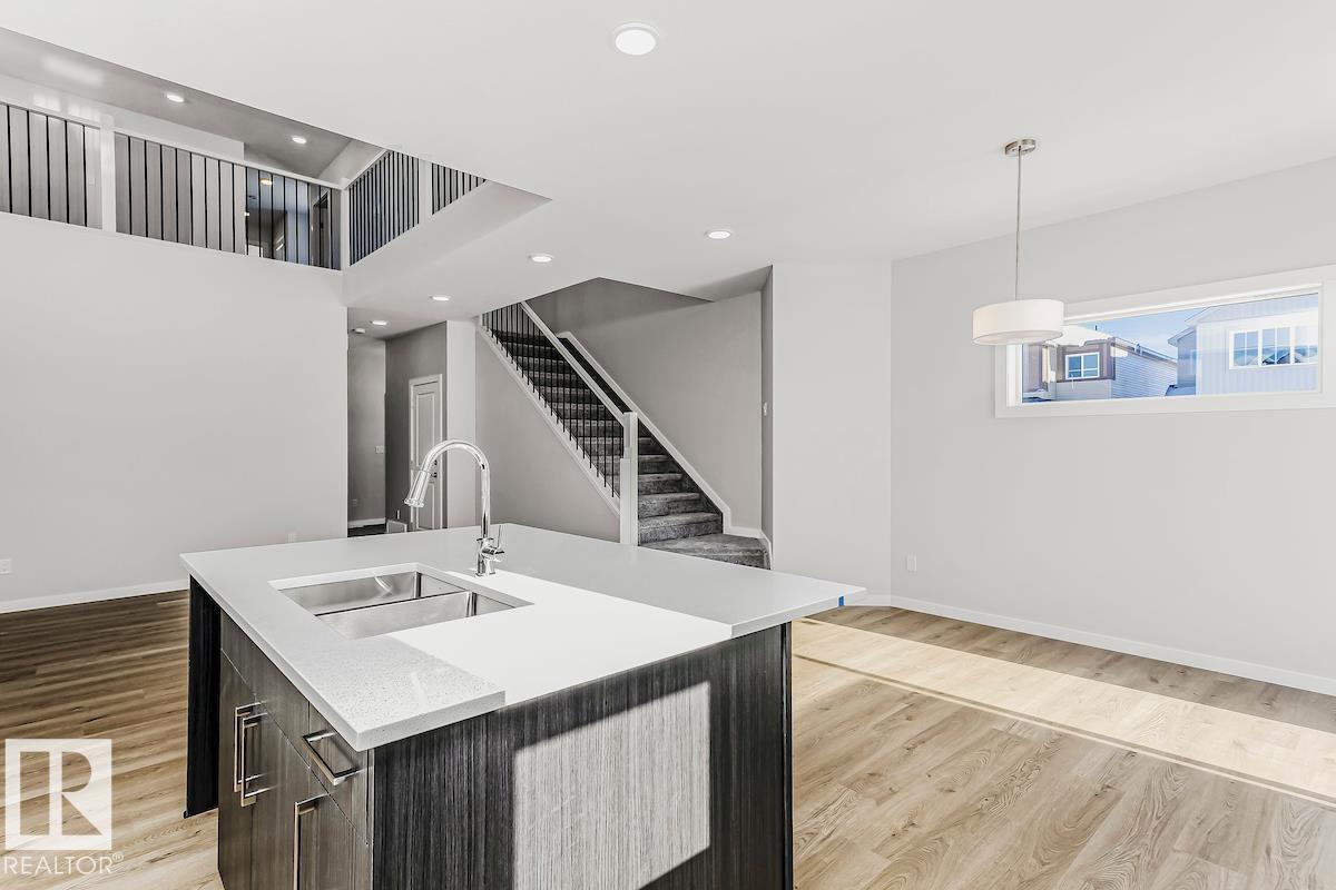324 173 Av Nw, Edmonton, Alberta  T5Y 4G6 - Photo 6 - E4455248