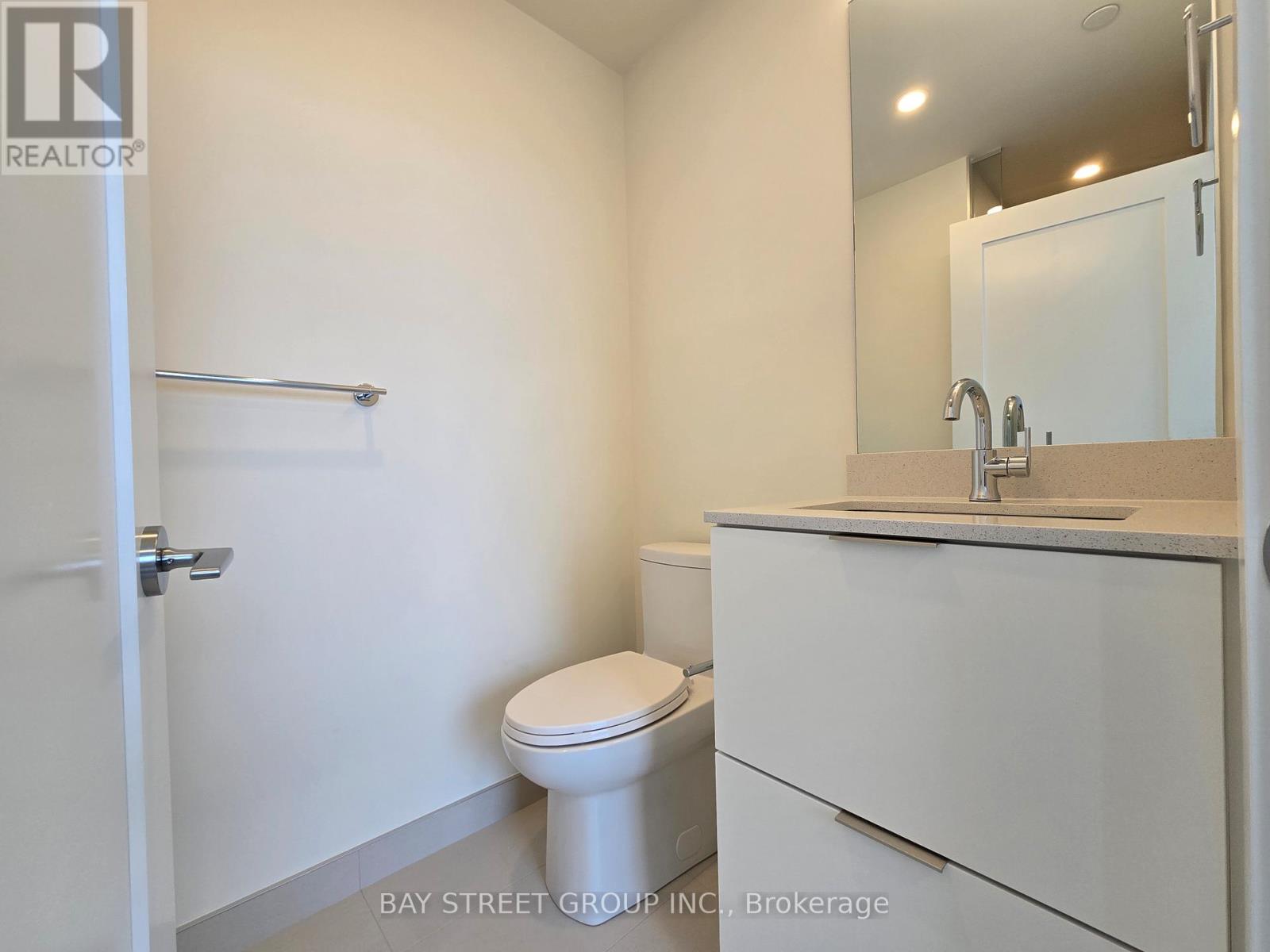 3807 - 89 Church Street, Toronto, Ontario  M5C 0B7 - Photo 17 - C12370193