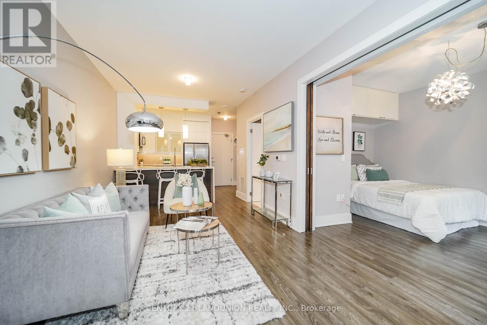 Property at GV109 - 38 KENASTON GARDENS image 4