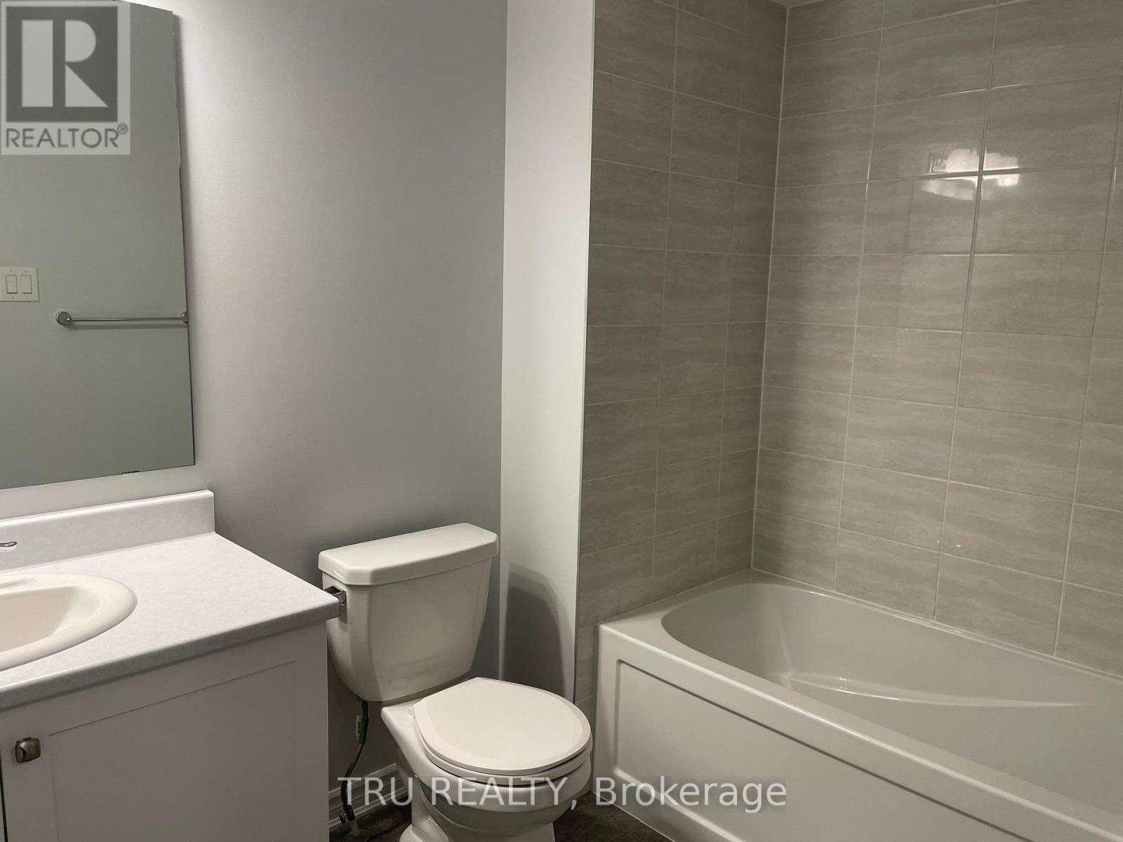 151 Pictou Crescent, Ottawa, Ontario  K2V 0R7 - Photo 19 - X12370284