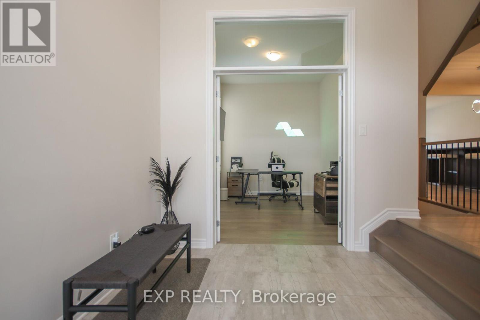 Property at 4559 KELLY FARM DRIVE image 2
