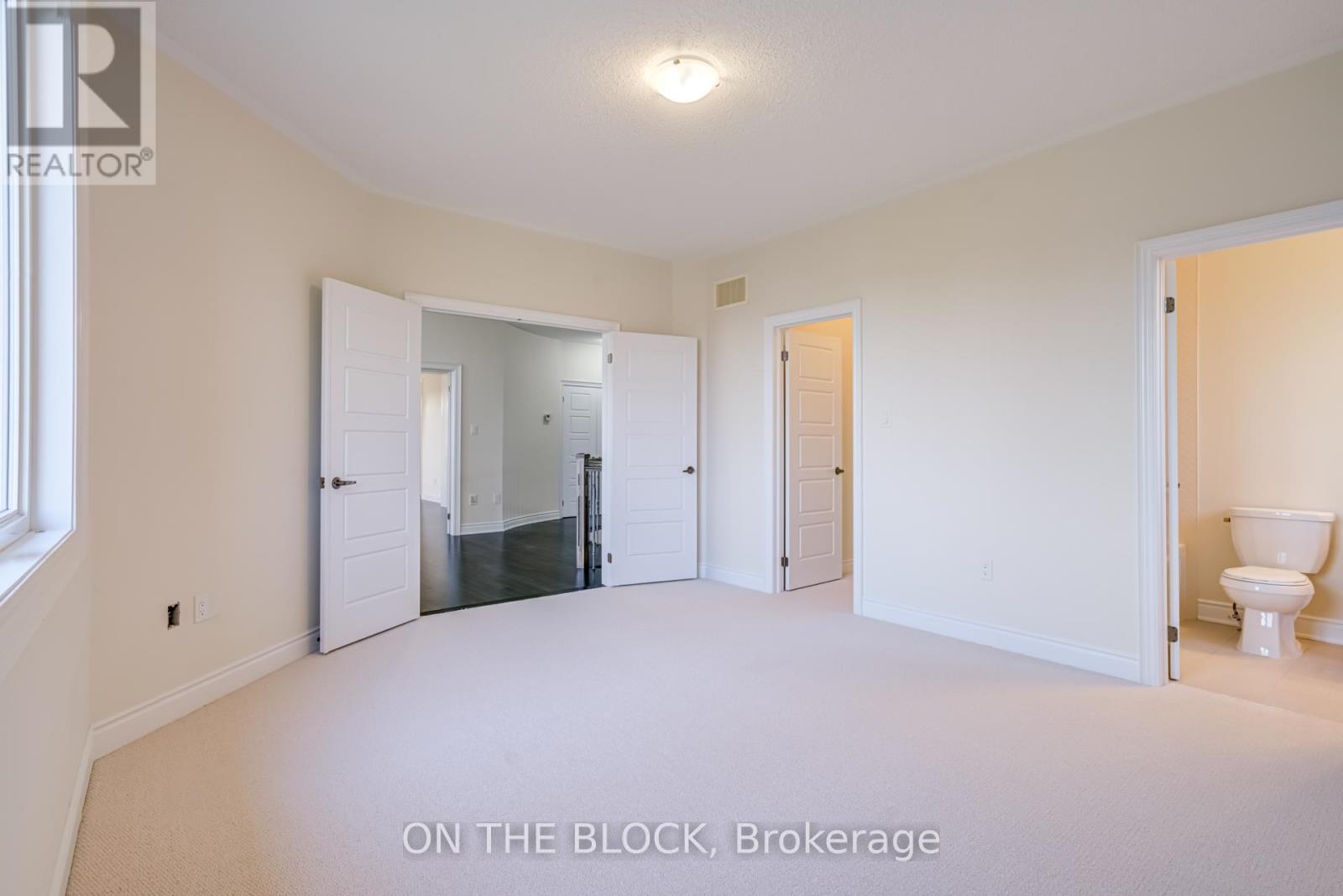 24 Whitewood Drive, Whitchurch-Stouffville, Ontario  L4A 1R9 - Photo 45 - N12363393