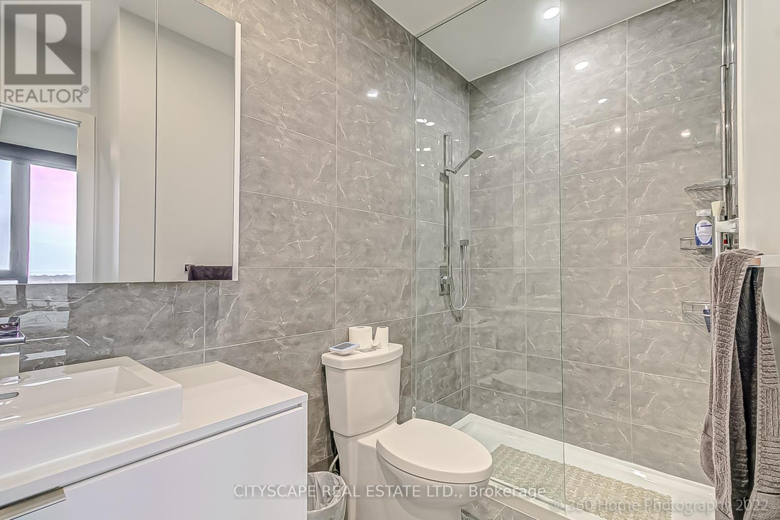 Ph 810 - 7 Smith Crescent, Toronto, Ontario  M8Z 1N5 - Photo 22 - W12369816