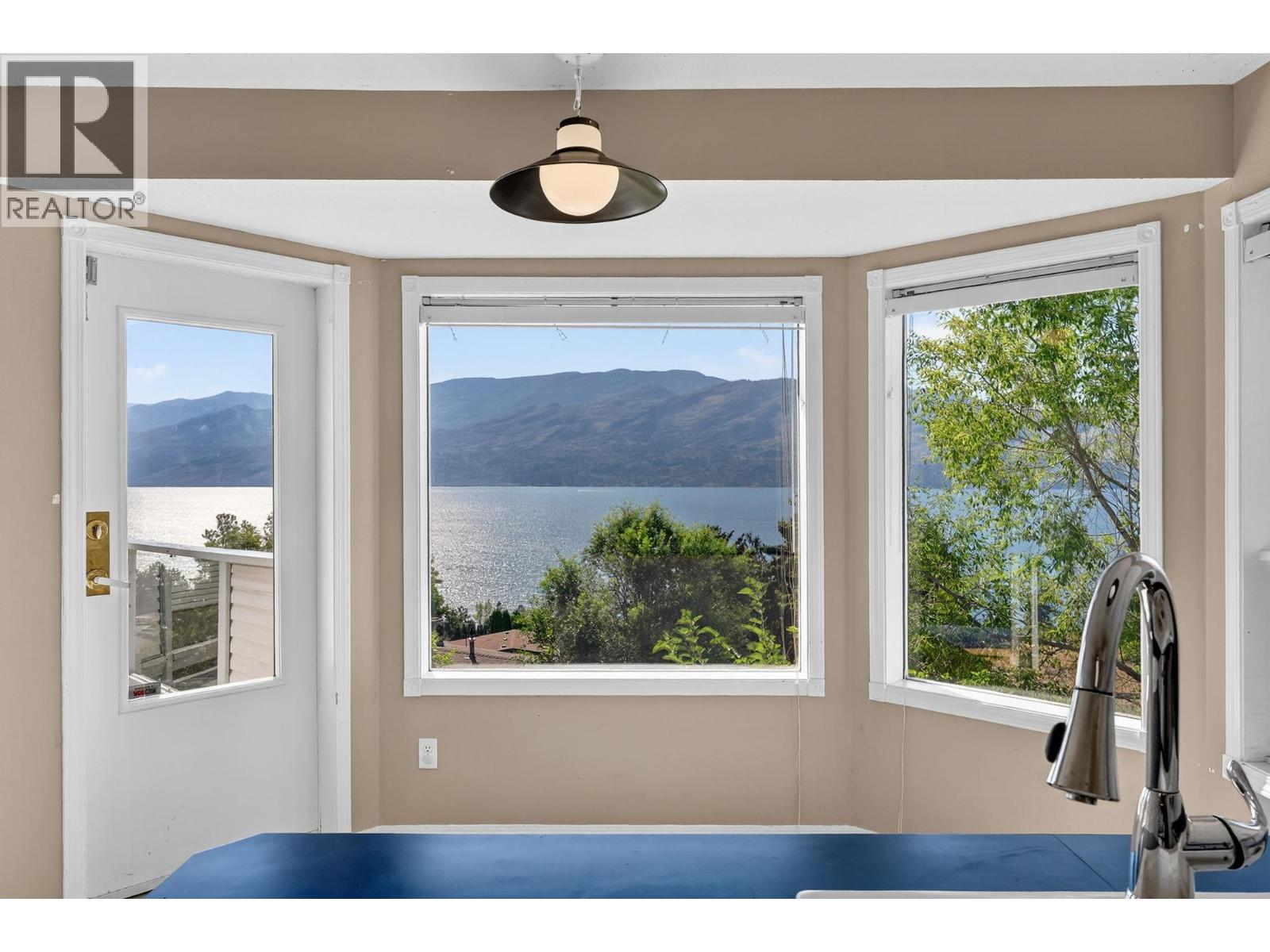 3715 Lornell Crescent Peachland Photo 15