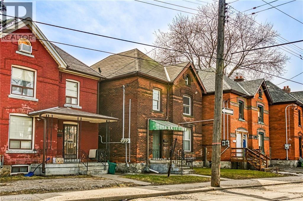 694 Wilson Street, Hamilton, Ontario  L8L 1V6 - Photo 2 - 40717367