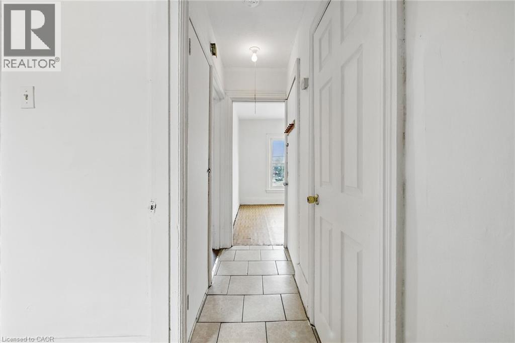 694 Wilson Street, Hamilton, Ontario  L8L 1V6 - Photo 21 - 40717367
