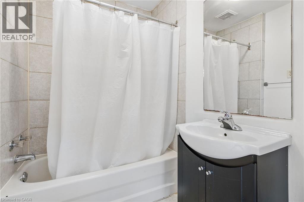 694 Wilson Street, Hamilton, Ontario  L8L 1V6 - Photo 22 - 40717367