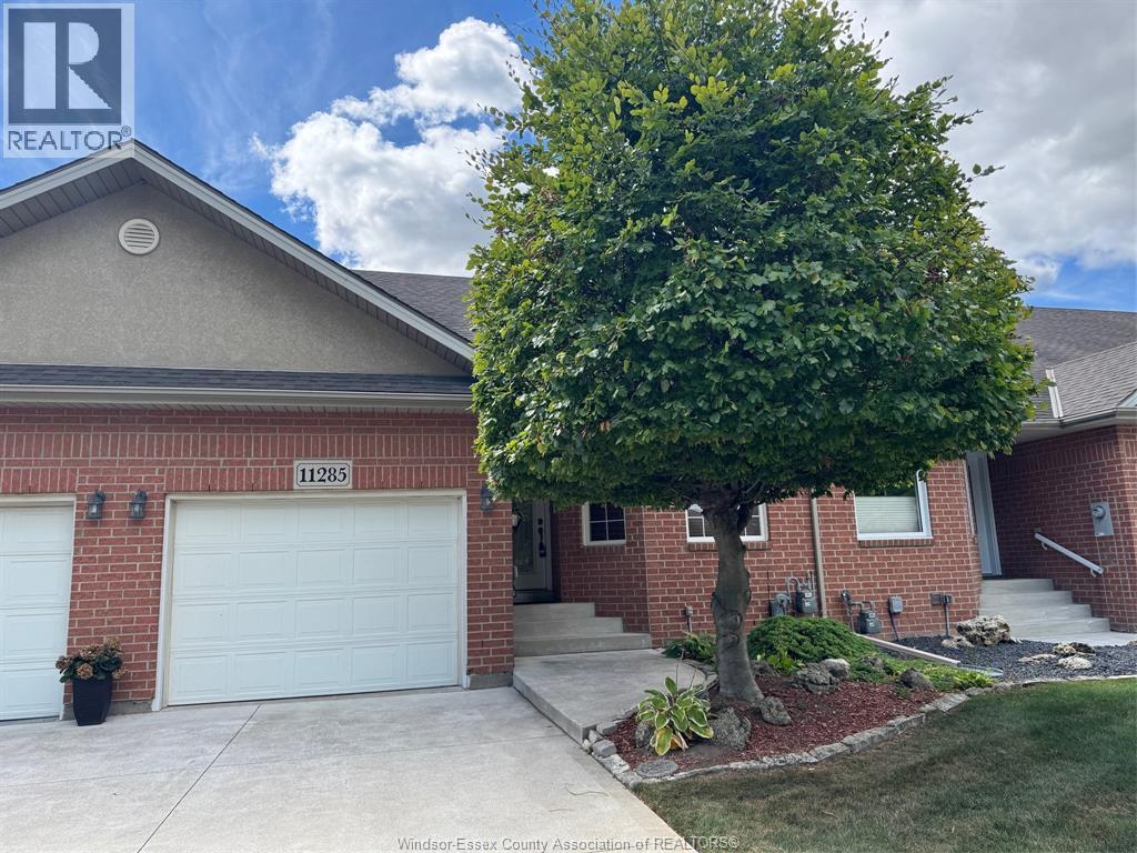 MLS# 25021892: 11285 FIRGROVE DRIVE, Windsor, Canada