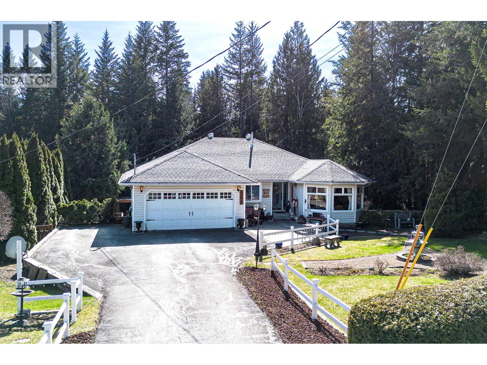 361 Wyndhaven Place, Clearwater, British Columbia