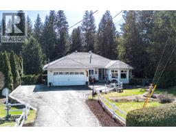 361 Wyndhaven Place, clearwater, British Columbia