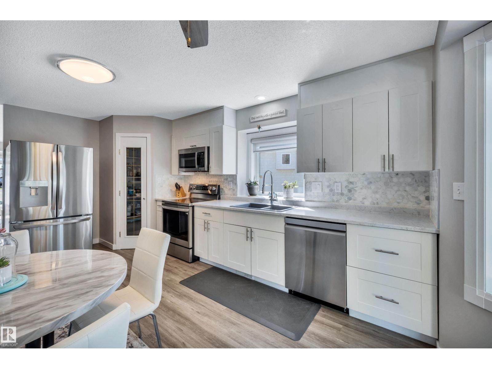 78 Deer Park Bv, Spruce Grove, Alberta  T7X 3K2 - Photo 12 - E4455258