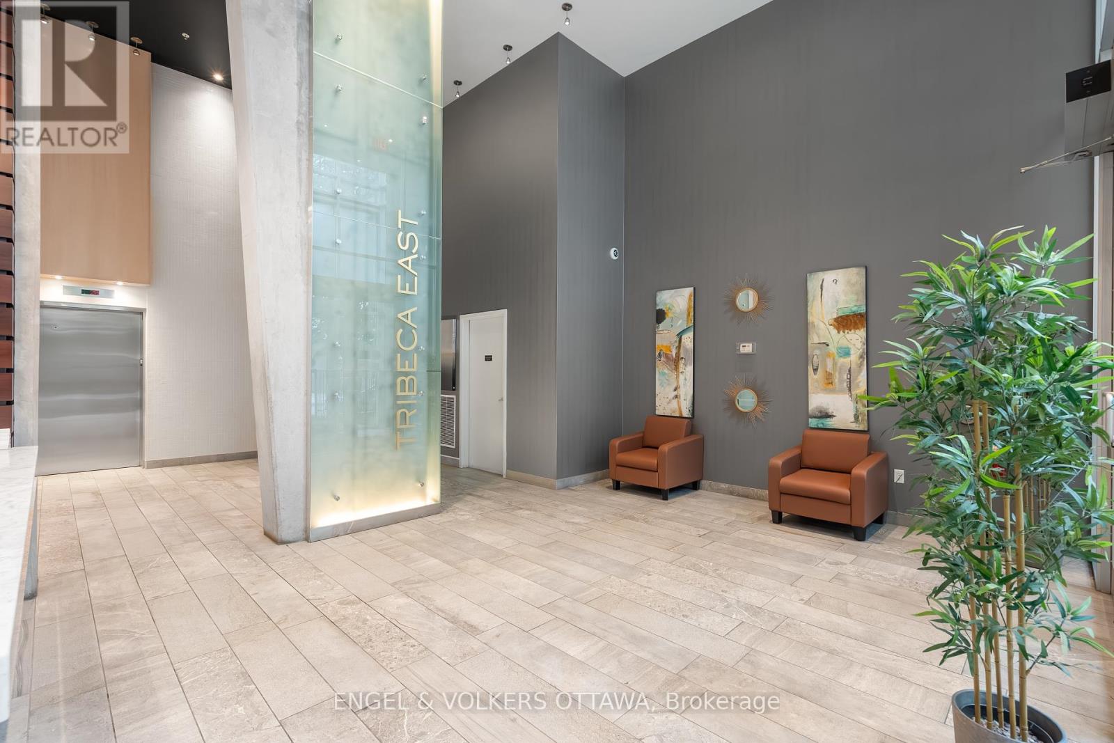 907 - 40 Nepean Street, Ottawa, Ontario  K2P 0X5 - Photo 4 - X12370061