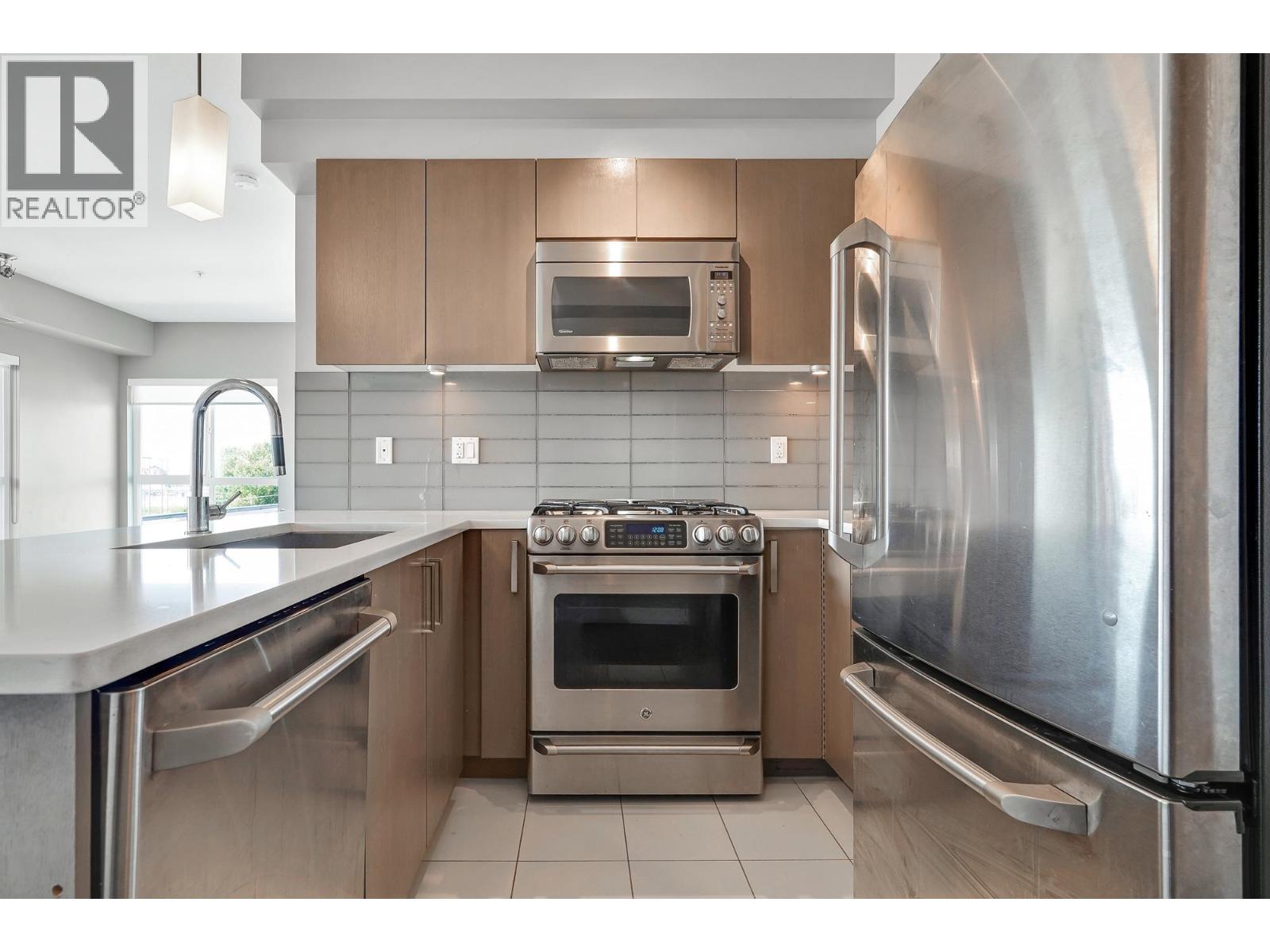 506 10033 River Drive, Richmond, British Columbia  V6X 0L1 - Photo 2 - R3041352