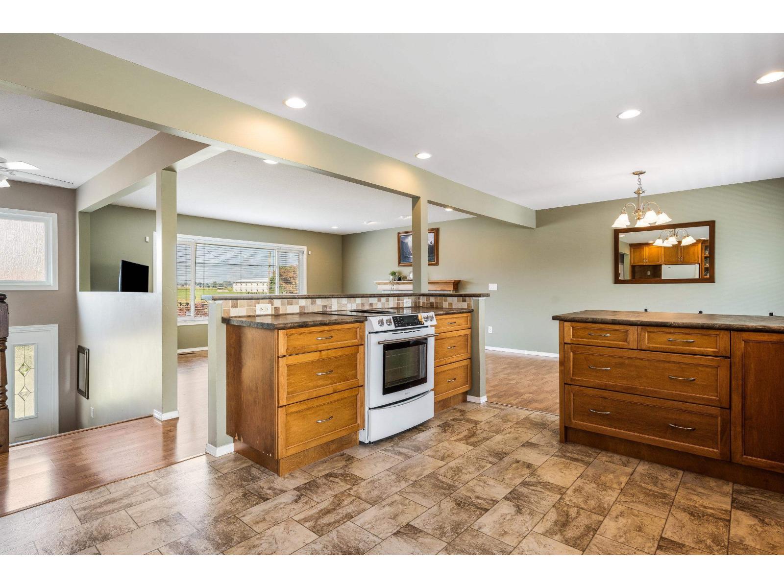 10338 Mcsween Road, Fairfield Island, Chilliwack, British Columbia  V2P 6H5 - Photo 7 - R3041414