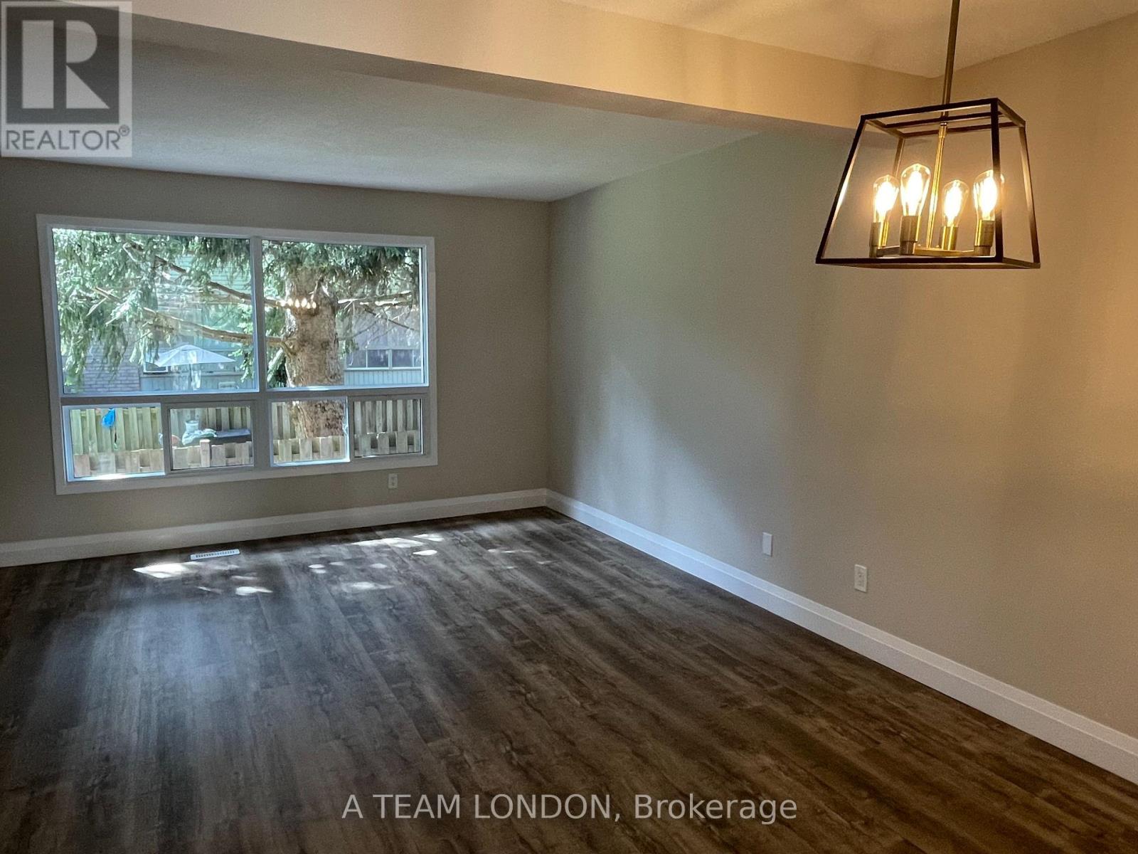 39 - 35 Waterman Avenue, London South, Ontario  N6C 5T4 - Photo 12 - X12370335