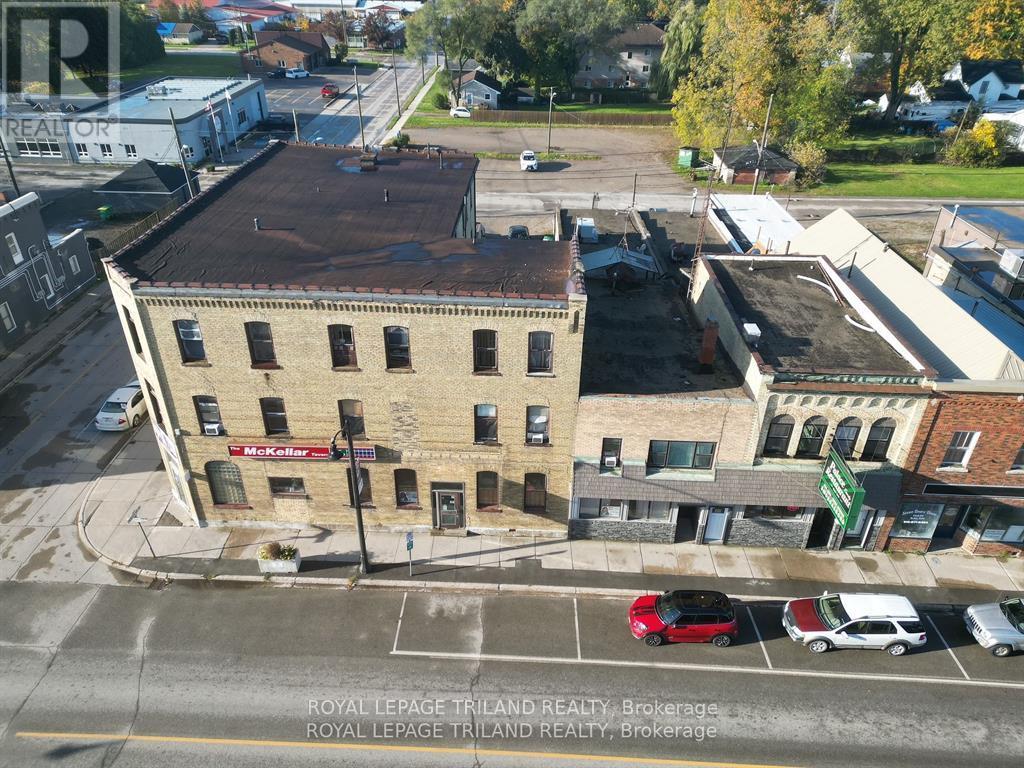236-232 Main Street, Southwest Middlesex, Ontario  N0L 1M0 - Photo 14 - X12370427