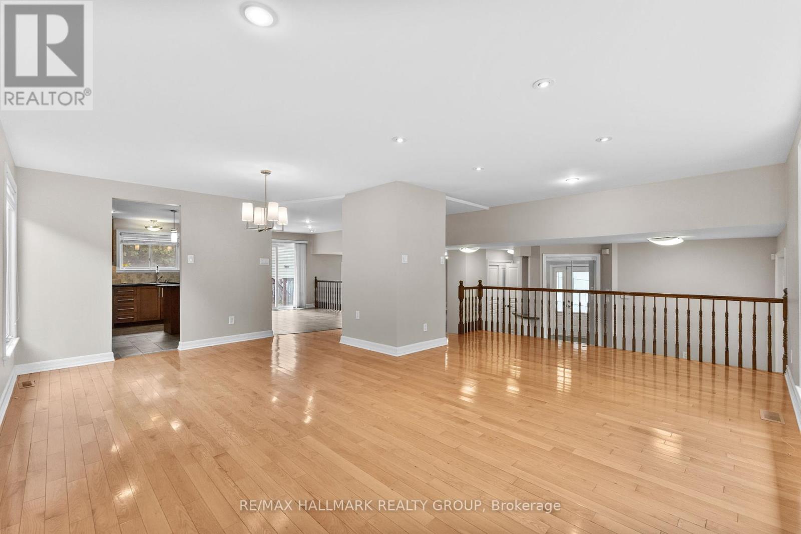 30 Lillico Drive, Ottawa, Ontario  K1V 9L6 - Photo 16 - X12370397