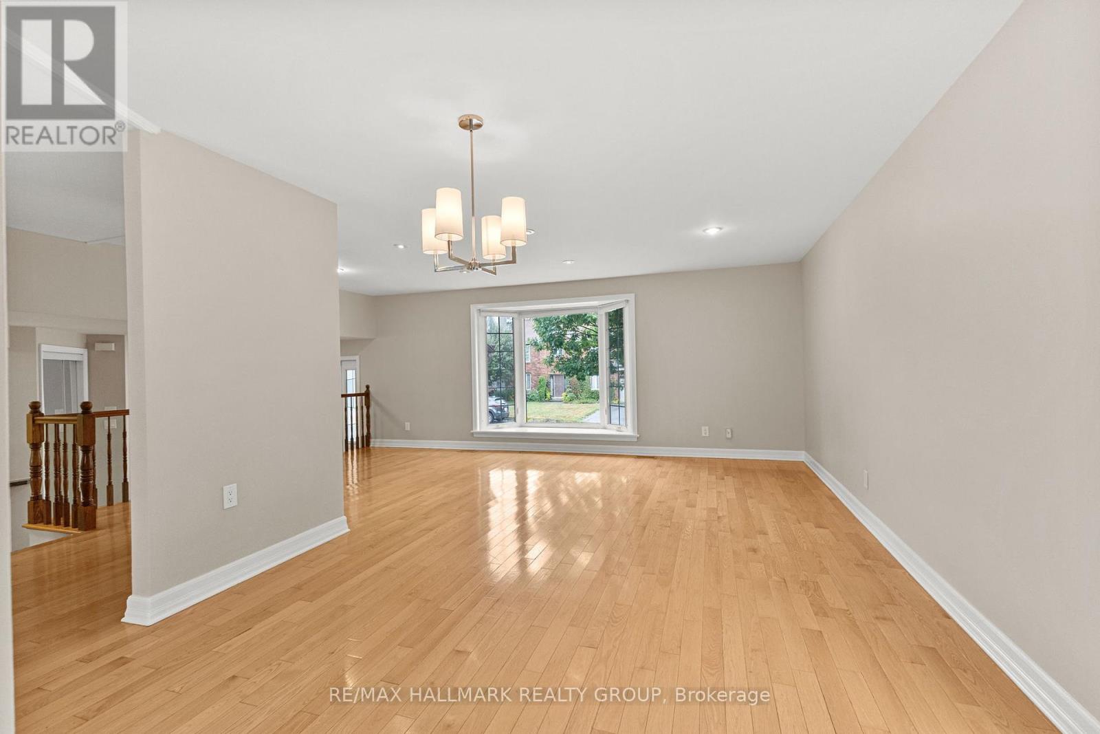 30 Lillico Drive, Ottawa, Ontario  K1V 9L6 - Photo 17 - X12370397