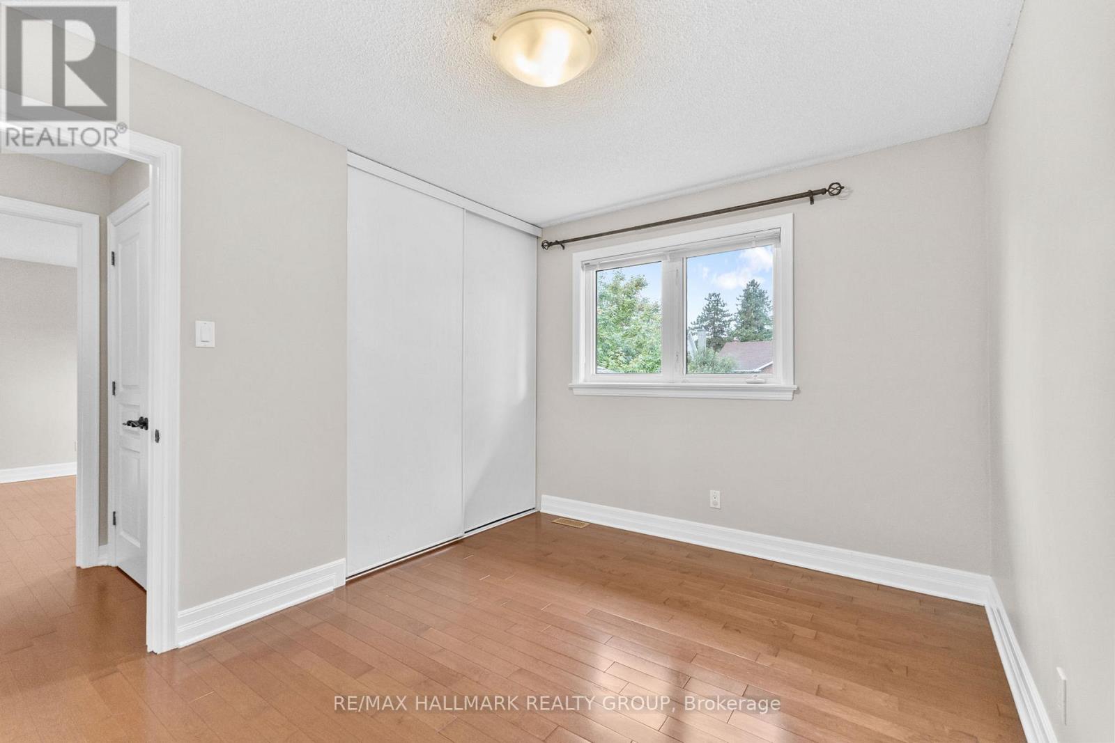 30 Lillico Drive, Ottawa, Ontario  K1V 9L6 - Photo 31 - X12370397