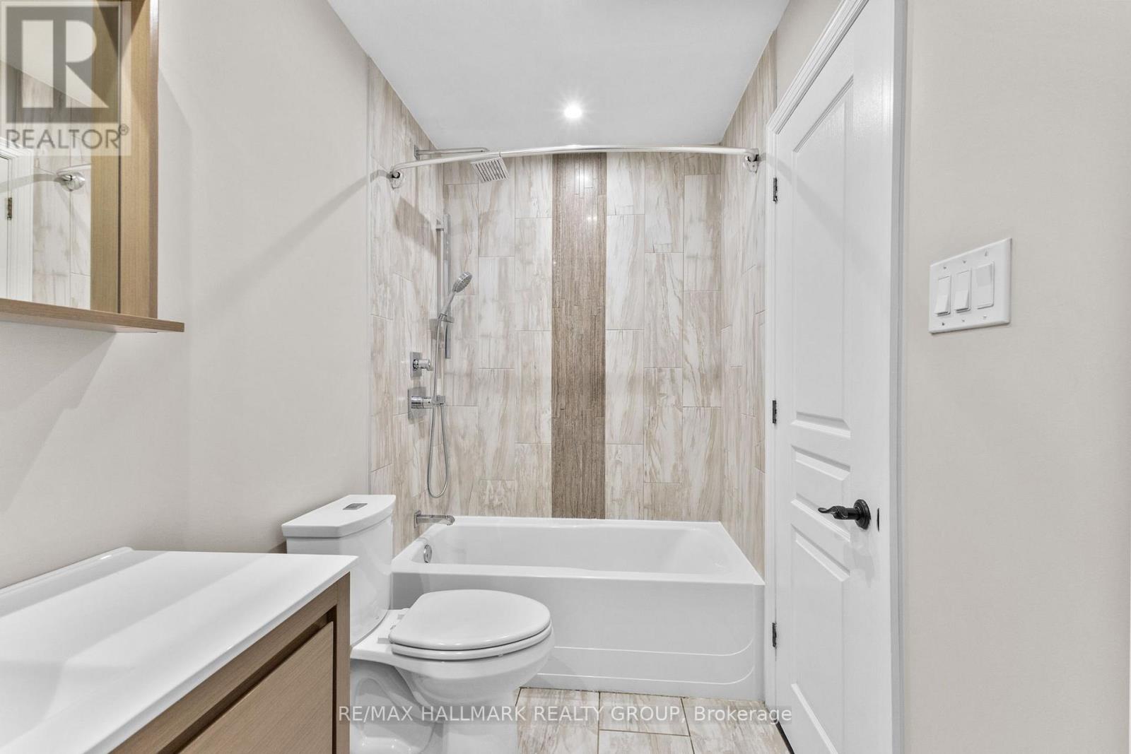 30 Lillico Drive, Ottawa, Ontario  K1V 9L6 - Photo 36 - X12370397