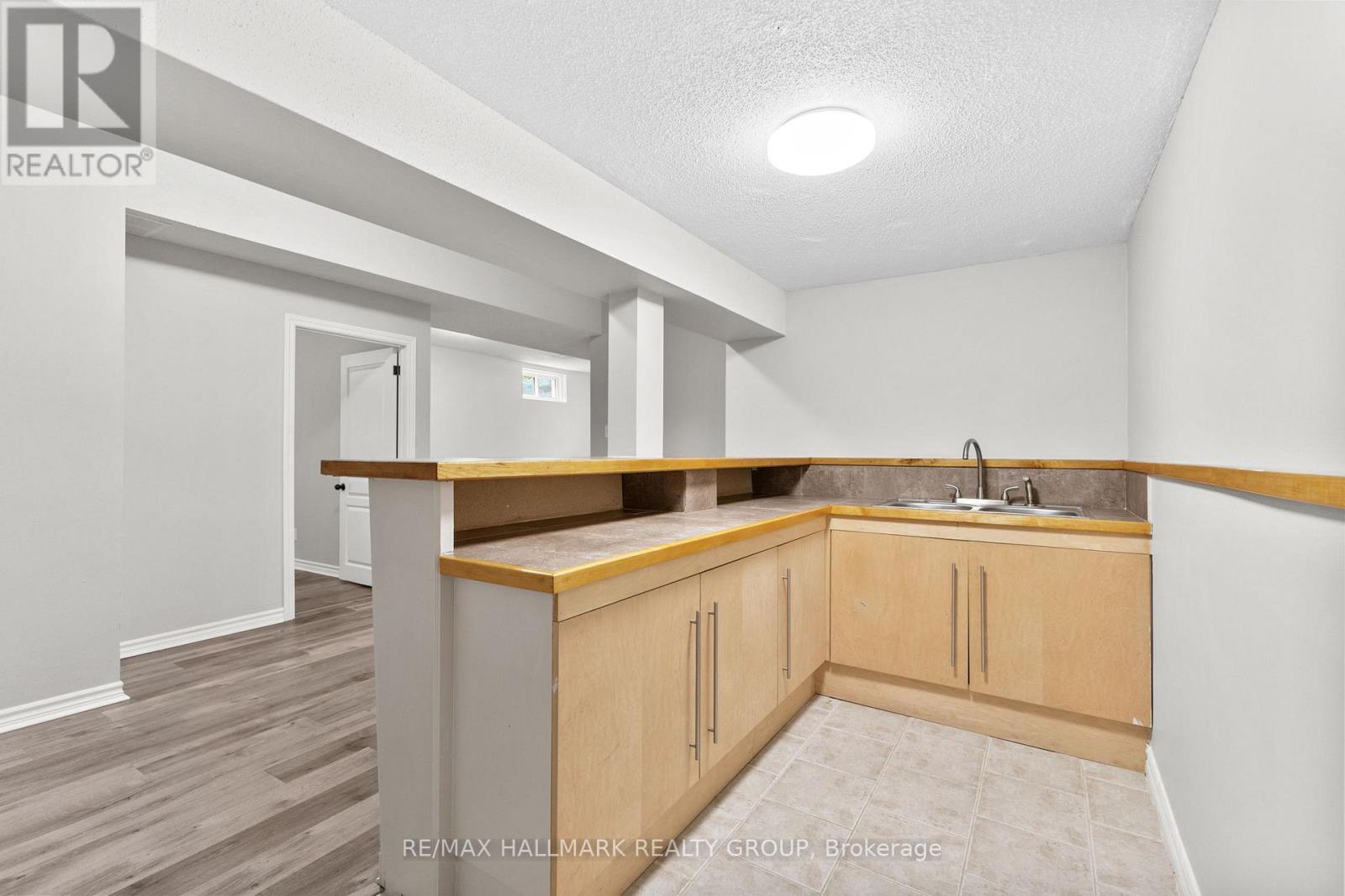 30 Lillico Drive, Ottawa, Ontario  K1V 9L6 - Photo 43 - X12370397