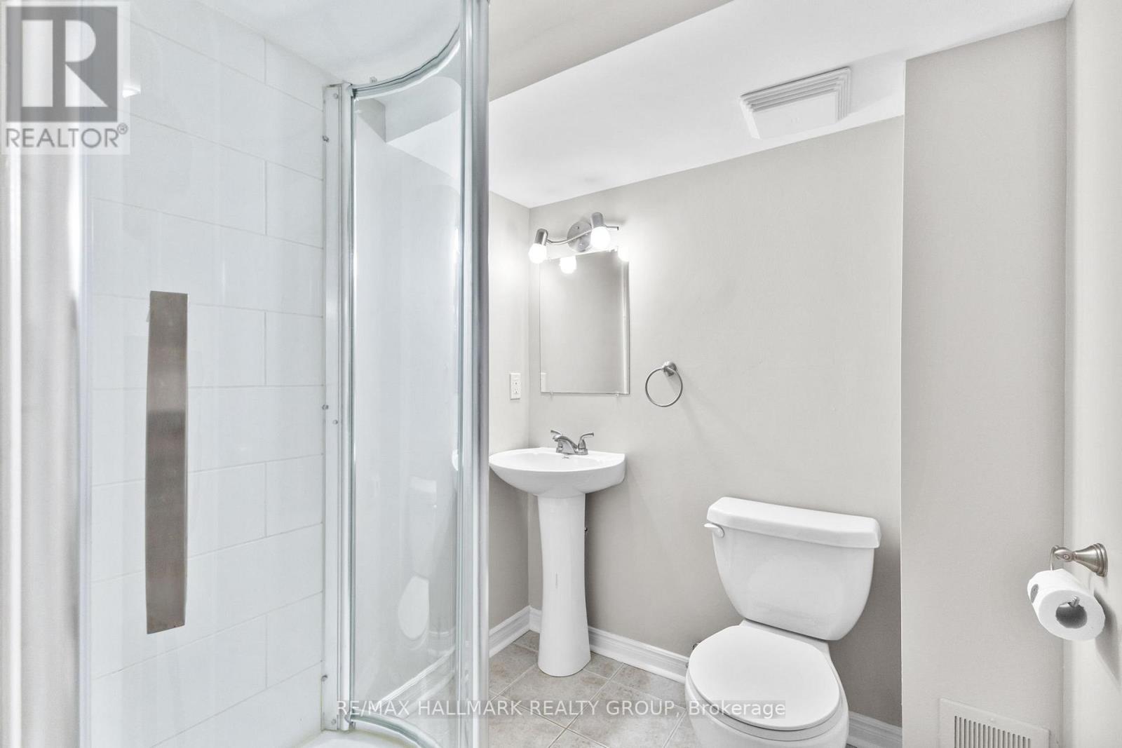 30 Lillico Drive, Ottawa, Ontario  K1V 9L6 - Photo 44 - X12370397