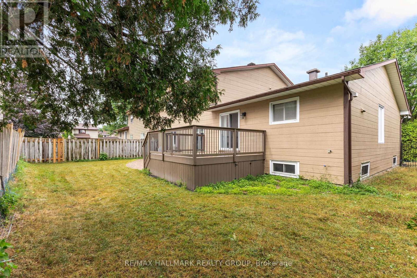 30 Lillico Drive, Ottawa, Ontario  K1V 9L6 - Photo 45 - X12370397