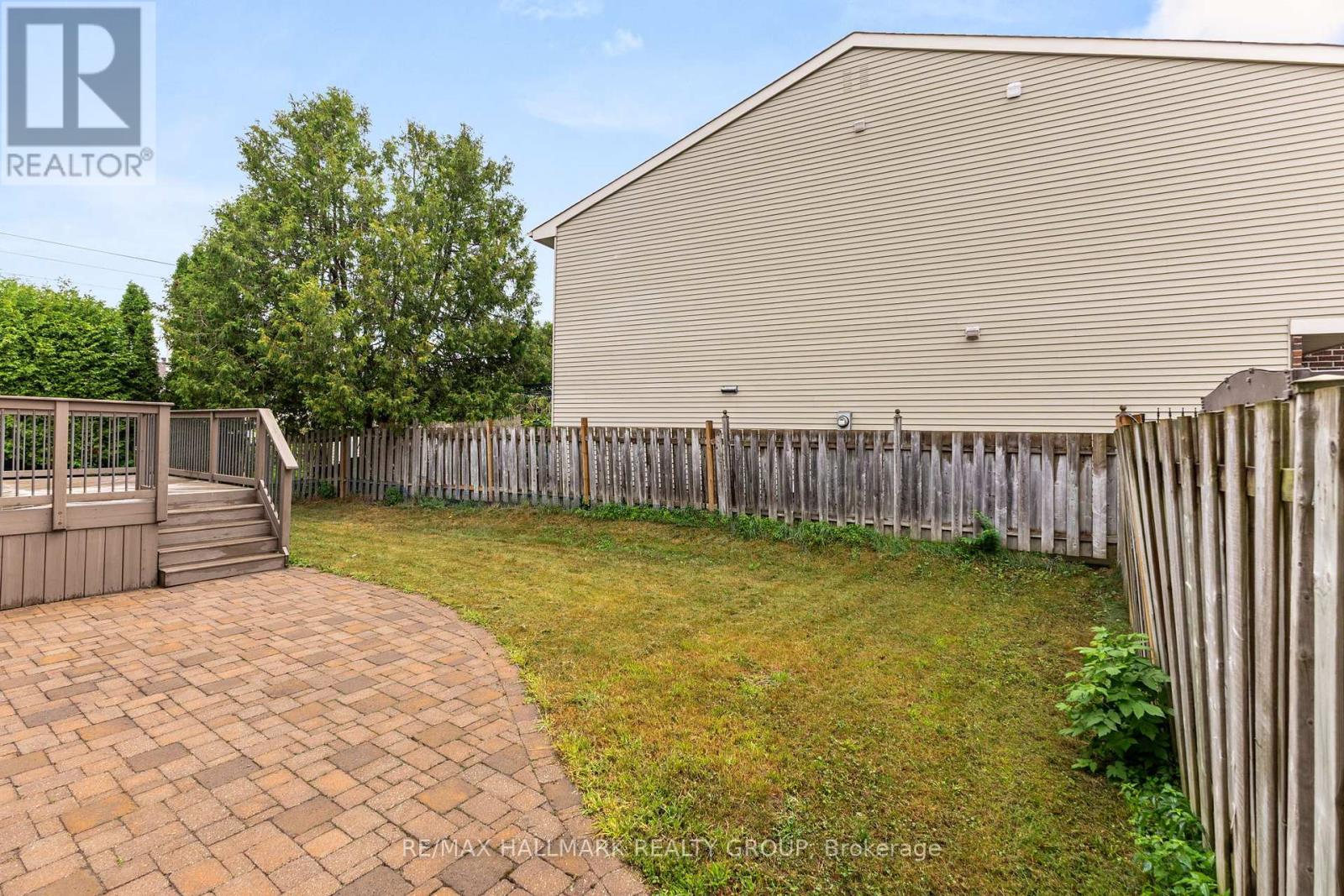30 Lillico Drive, Ottawa, Ontario  K1V 9L6 - Photo 46 - X12370397