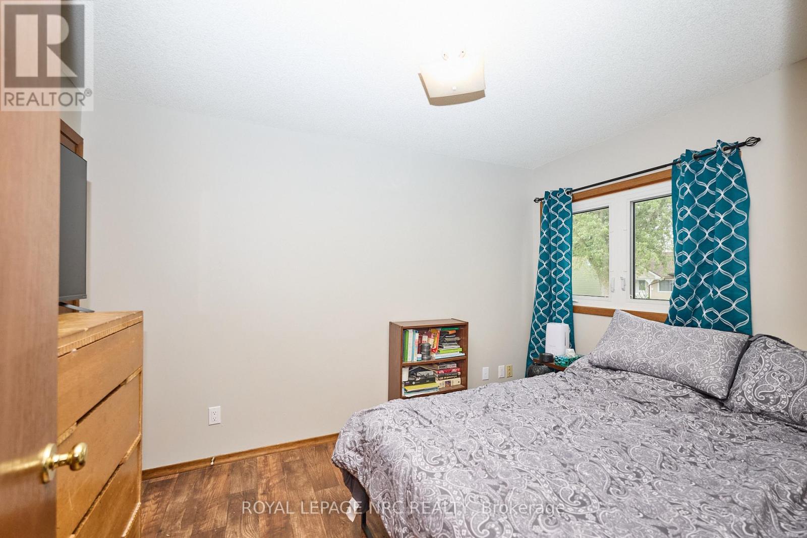 28 Exeter Avenue, Welland, Ontario  L3B 4Y1 - Photo 13 - X12370325