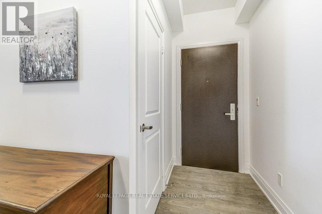 701 - 55 Speers Road, Oakville, Ontario  L6K 0H9 - Photo 15 - W12370263
