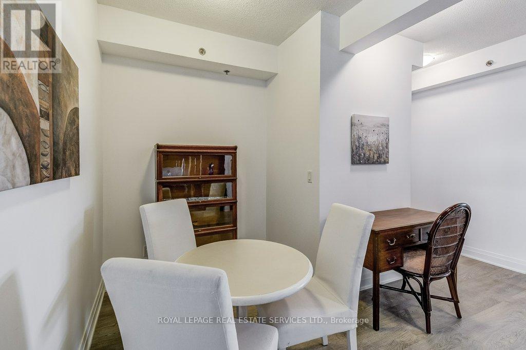 701 - 55 Speers Road, Oakville, Ontario  L6K 0H9 - Photo 19 - W12370263