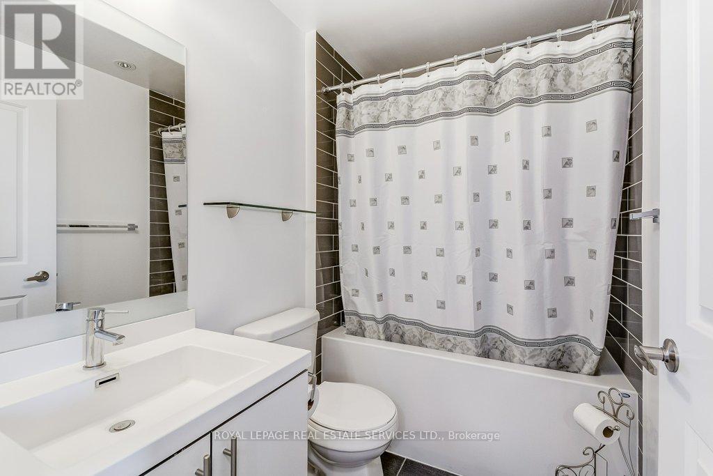 701 - 55 Speers Road, Oakville, Ontario  L6K 0H9 - Photo 33 - W12370263